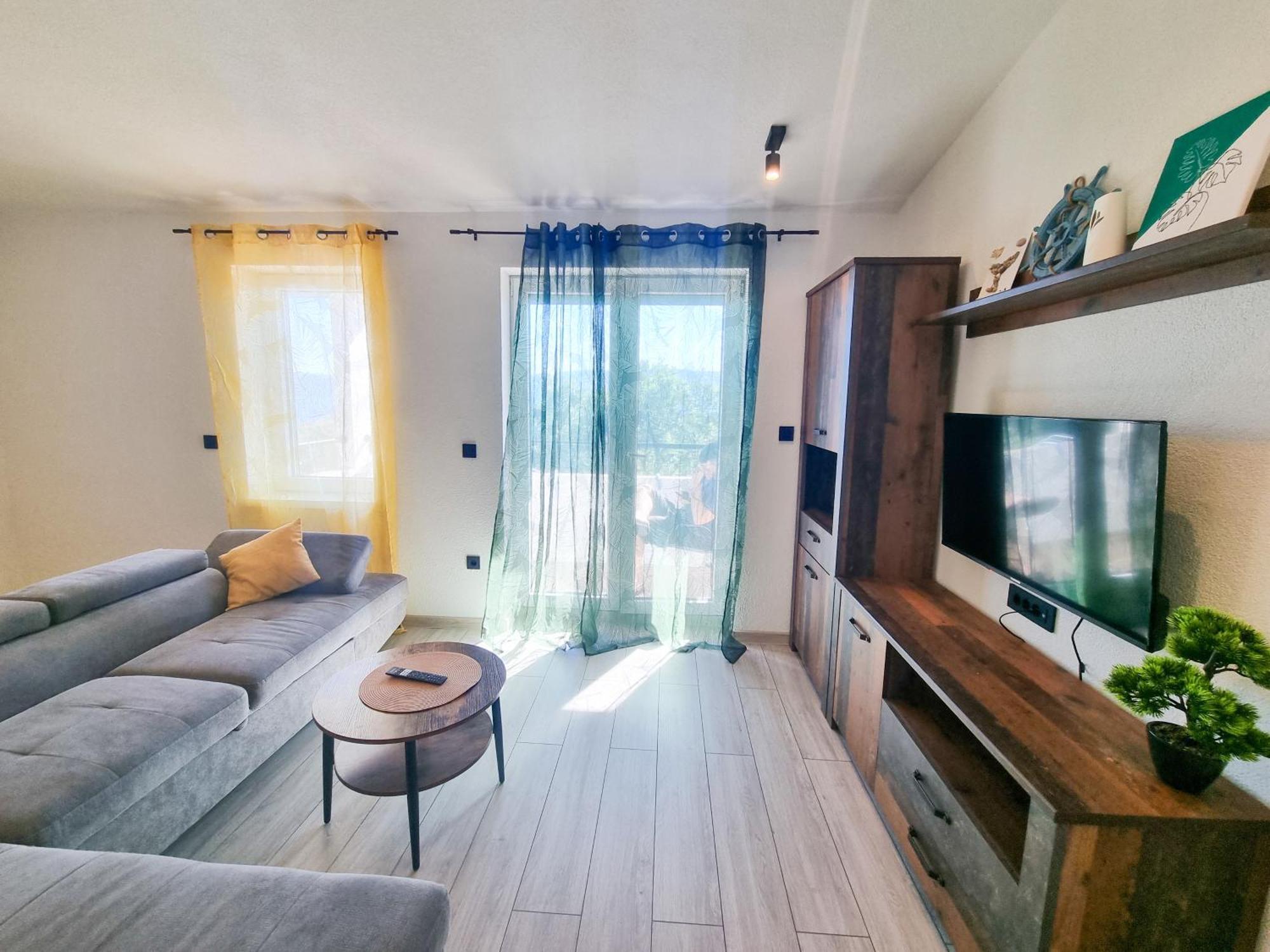 Apartmani 1 Pinezici Exterior foto
